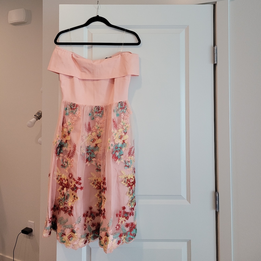 Women's dress, peach, flowery, romantic, small